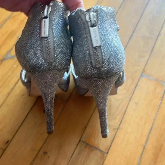 Sparkly silver mk heels - Picture 3 of 7